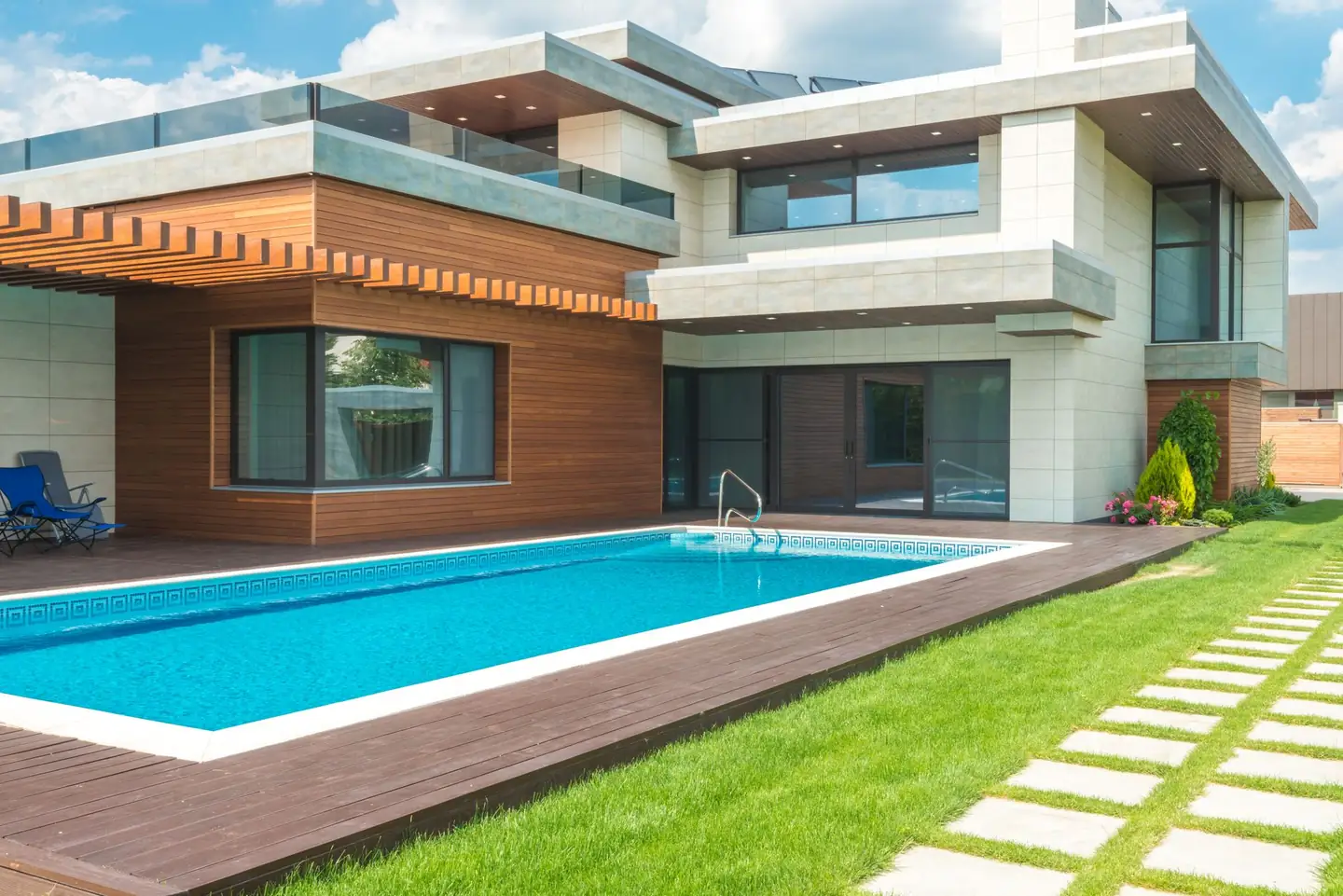 Swimming pool builders serving Blacktown, NSW